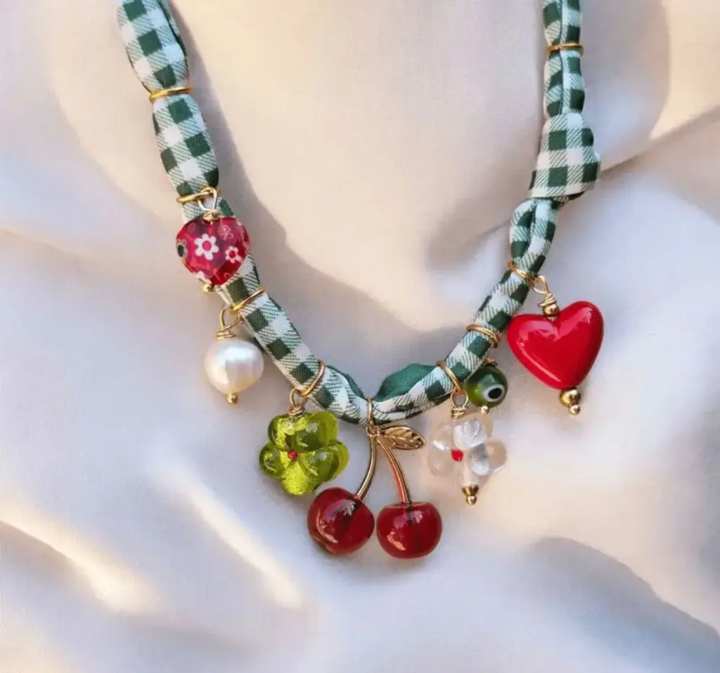 Collar Liora