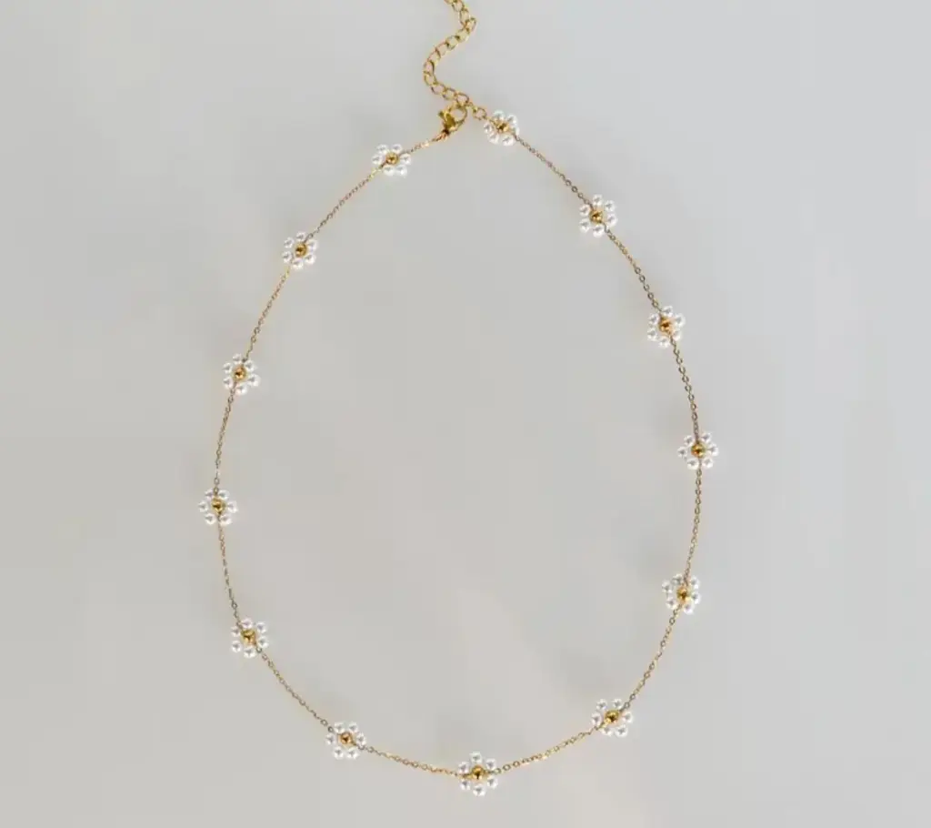 Collar florcitas