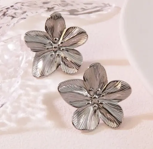 Aretes Mallye