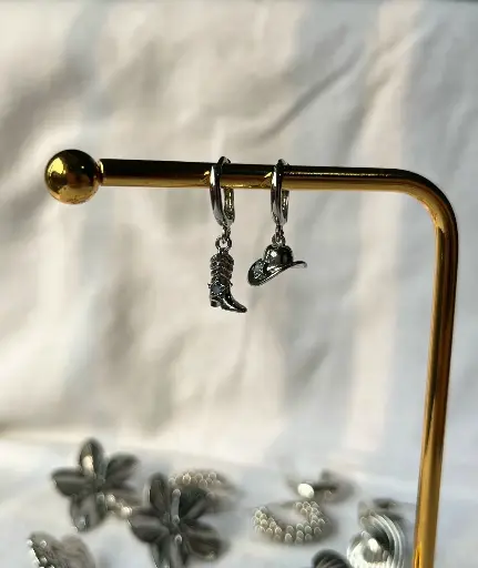 Pendientes Noa