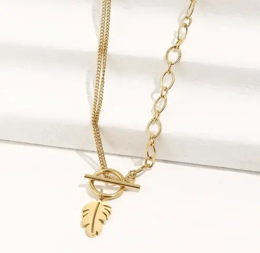 Collar Angie