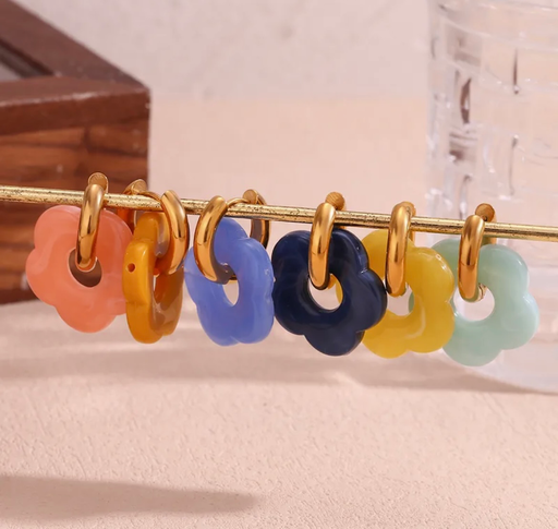 Aretes Niki